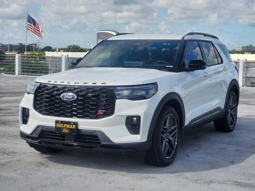 2025 Ford Explorer ST