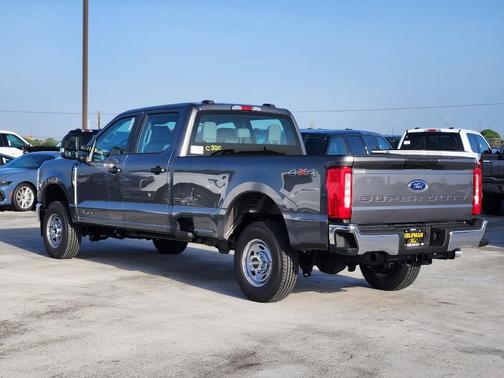 2025 Ford F-250 XL