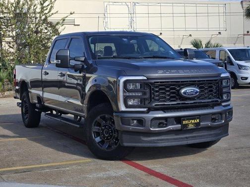 2023 Ford F-350 Lariat Super Duty