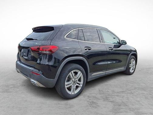 Midnight Black 2021 Mercedes-Benz GLA 250 Base 4MATIC