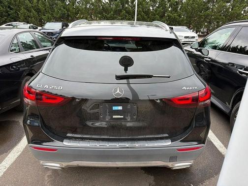 Midnight Black 2021 Mercedes-Benz GLA 250 Base 4MATIC