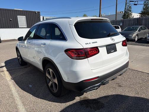 Polar White 2022 Mercedes-Benz GLC 300 Base 4MATIC
