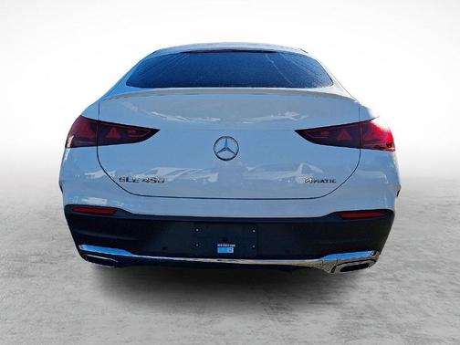 Polar White 2027 Mercedes-Benz GLE 450