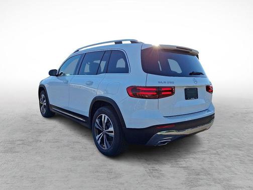 2025 Mercedes-Benz GLB 250 Base 4MATIC