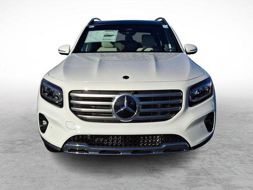 Polar White 2026 Mercedes-Benz GLB 250 Base 4MATIC