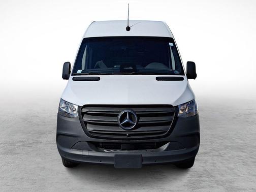 2026 Mercedes-Benz Sprinter 2500 Standard Roof