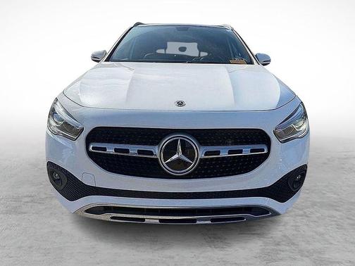 Polar White 2022 Mercedes-Benz GLA 250 Base 4MATIC