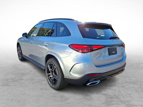 2026 Mercedes-Benz GLC 300 Base 4MATIC