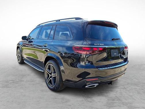 2025 Mercedes-Benz GLS 450 4MATIC
