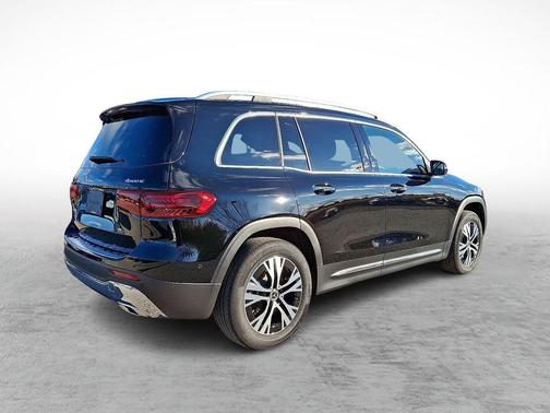 2025 Mercedes-Benz GLB 250 Base 4MATIC