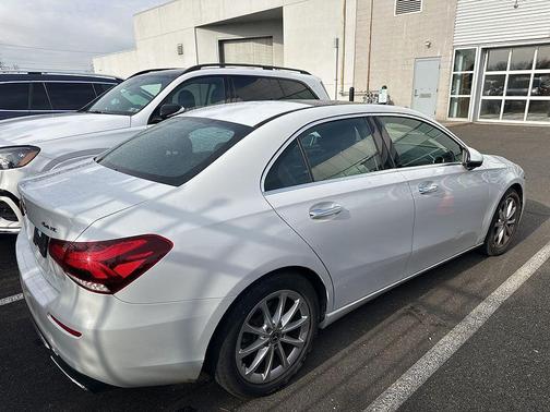 2020 Mercedes-Benz A-Class A 220 4MATIC