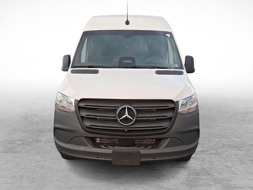 2026 Mercedes-Benz Sprinter 2500 Standard Roof