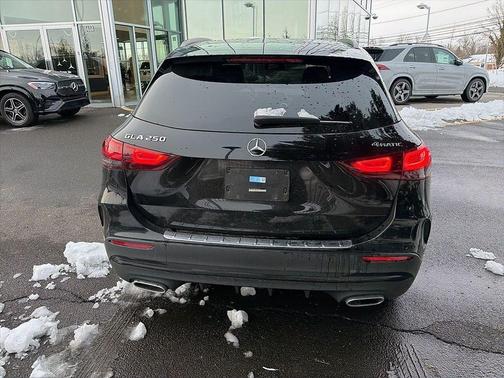 2023 Mercedes-Benz GLA 250 Base 4MATIC