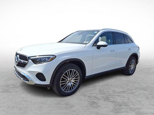 Polar White 2026 Mercedes-Benz GLC 300 Base 4MATIC