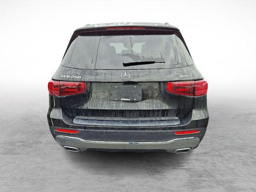 2026 Mercedes-Benz GLB 250 Base 4MATIC