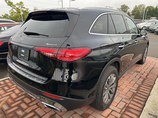 2025 Mercedes-Benz GLC 300 Base 4MATIC