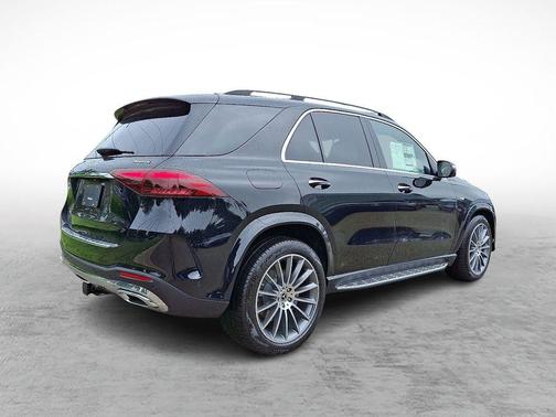 2025 Mercedes-Benz GLE 450e 4MATIC