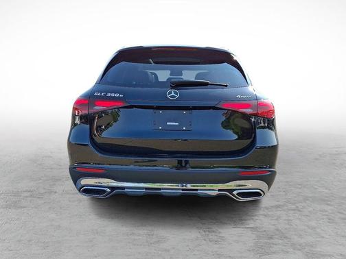 2025 Mercedes-Benz GLC 350e Base 4MATIC