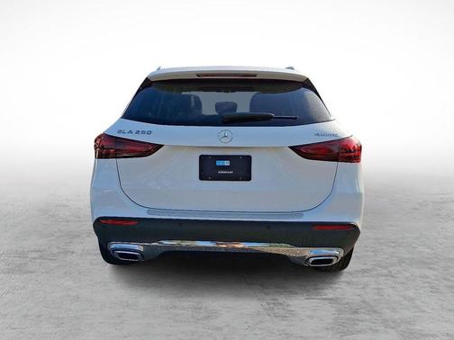 2025 Mercedes-Benz GLA 250 Base 4MATIC