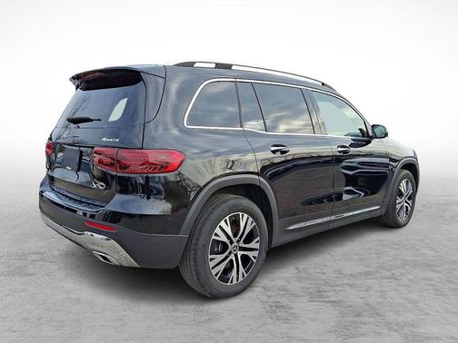 2025 Mercedes-Benz GLB 250 Base 4MATIC