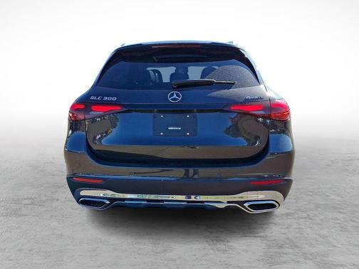 2025 Mercedes-Benz GLC 300 Base 4MATIC