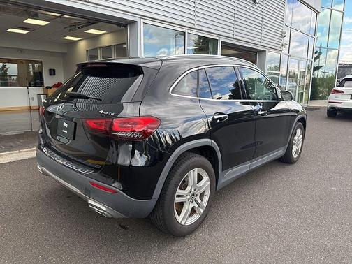 2022 Mercedes-Benz GLA 250 Base 4MATIC