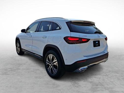 2025 Mercedes-Benz GLA 250 Base 4MATIC