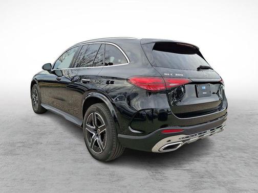 2025 Mercedes-Benz GLC 300 Base 4MATIC