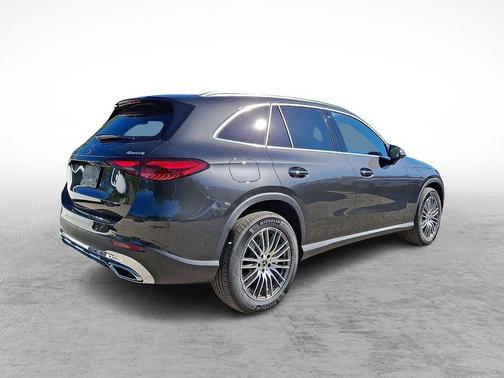 2026 Mercedes-Benz GLC 300 Base 4MATIC