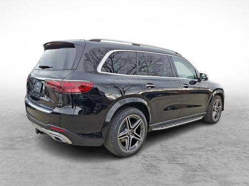 2024 Mercedes-Benz GLS 450 4MATIC