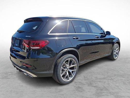 Black 2022 Mercedes-Benz GLC 300 Base 4MATIC