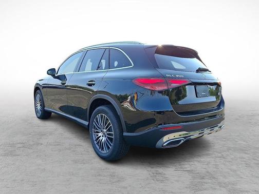 2025 Mercedes-Benz GLC 300 Base 4MATIC