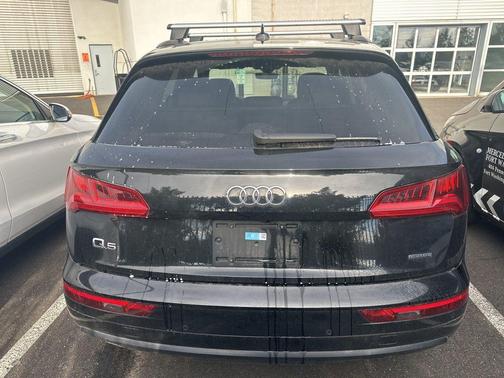 2020 Audi Q5 45 Prestige