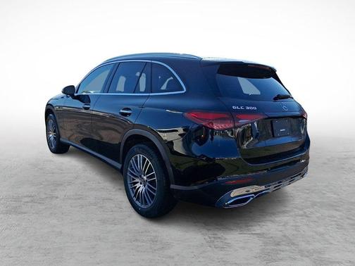 2026 Mercedes-Benz GLC 300 Base 4MATIC