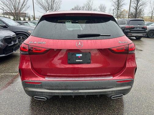2022 Mercedes-Benz GLA 250 Base 4MATIC
