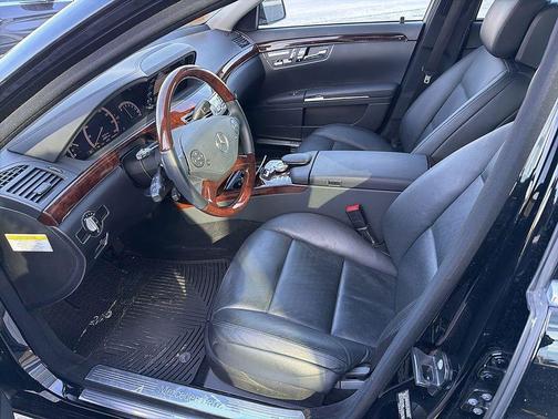 2013 Mercedes-Benz S-Class S 550 4MATIC