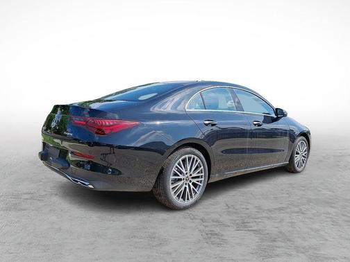 2025 Mercedes-Benz CLA 250 Base 4MATIC