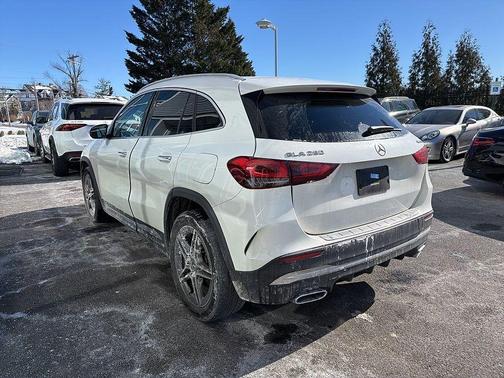 2022 Mercedes-Benz GLA 250 Base 4MATIC