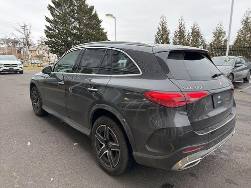 2025 Mercedes-Benz GLC 300 Base 4MATIC