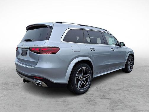 2025 Mercedes-Benz GLS 450 4MATIC