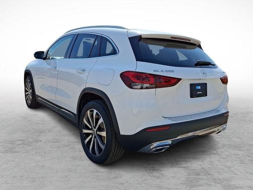 2023 Mercedes-Benz GLA 250 Base 4MATIC