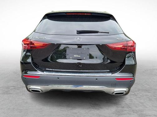 2025 Mercedes-Benz GLA 250 Base 4MATIC