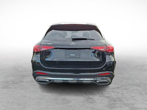 2026 Mercedes-Benz GLC 300 Base 4MATIC