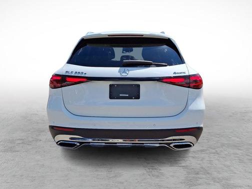 2025 Mercedes-Benz GLC 350e Base 4MATIC