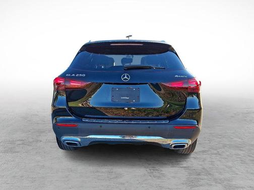 2025 Mercedes-Benz GLA 250 Base 4MATIC