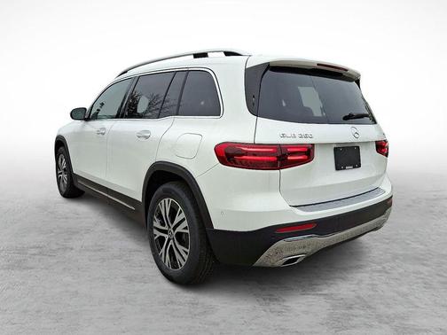 2025 Mercedes-Benz GLB 250 Base 4MATIC