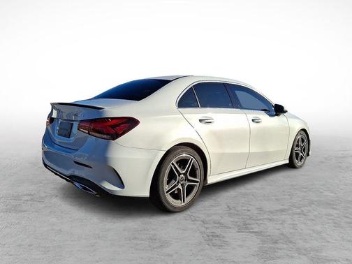 2020 Mercedes-Benz A-Class A 220 4MATIC
