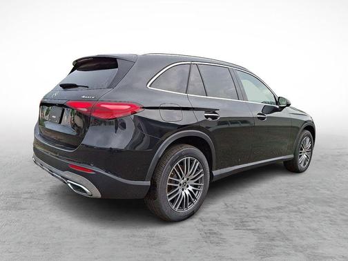 2025 Mercedes-Benz GLC 300 Base 4MATIC