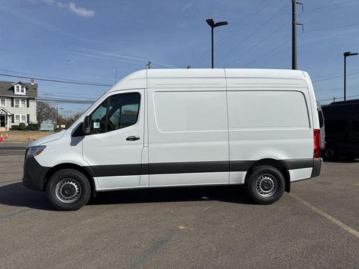 2025 Mercedes-Benz Sprinter 2500 Standard Roof