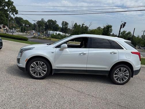2017 Cadillac XT5 Premium Luxury